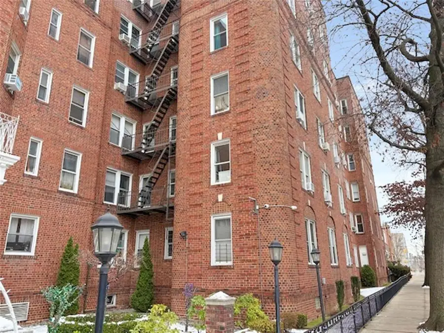 601 79th Street #E20, Brooklyn, NY 11209 - Image #3