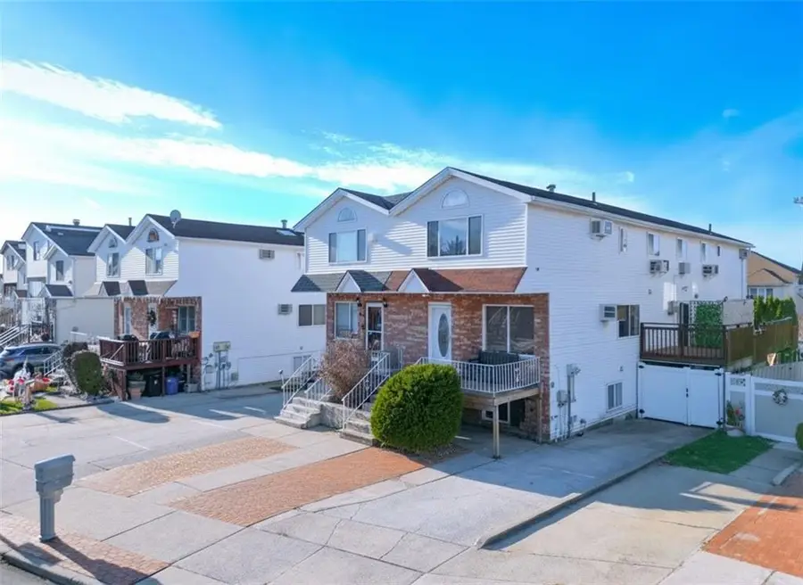 46 Lewiston Street, Staten Island, NY 10314 - Image #2