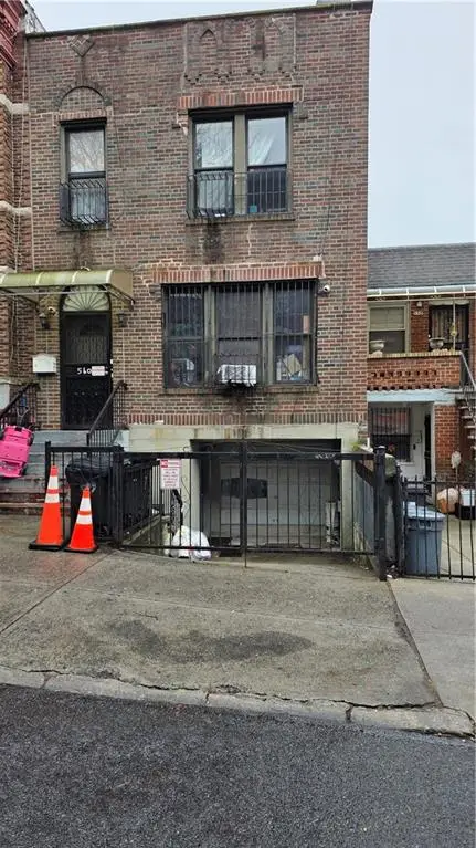 560 46th Street, Brooklyn, NY 11220 - Image #3