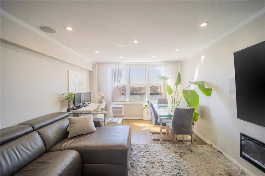 1625 Emmons Avenue #2Y, Brooklyn, NY 11235 - Image #3