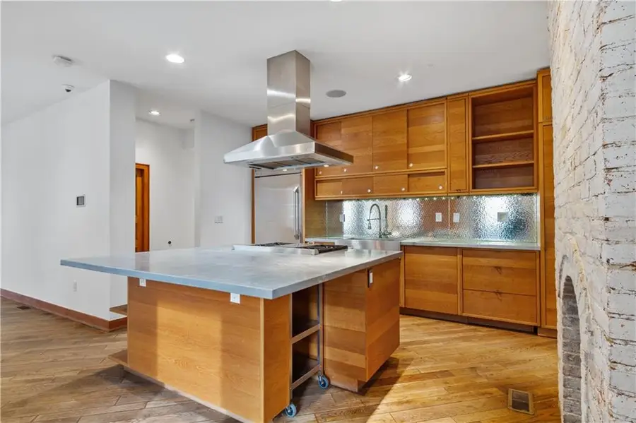 Address Withheld By Seller, Brooklyn, NY 11209 - Image #2