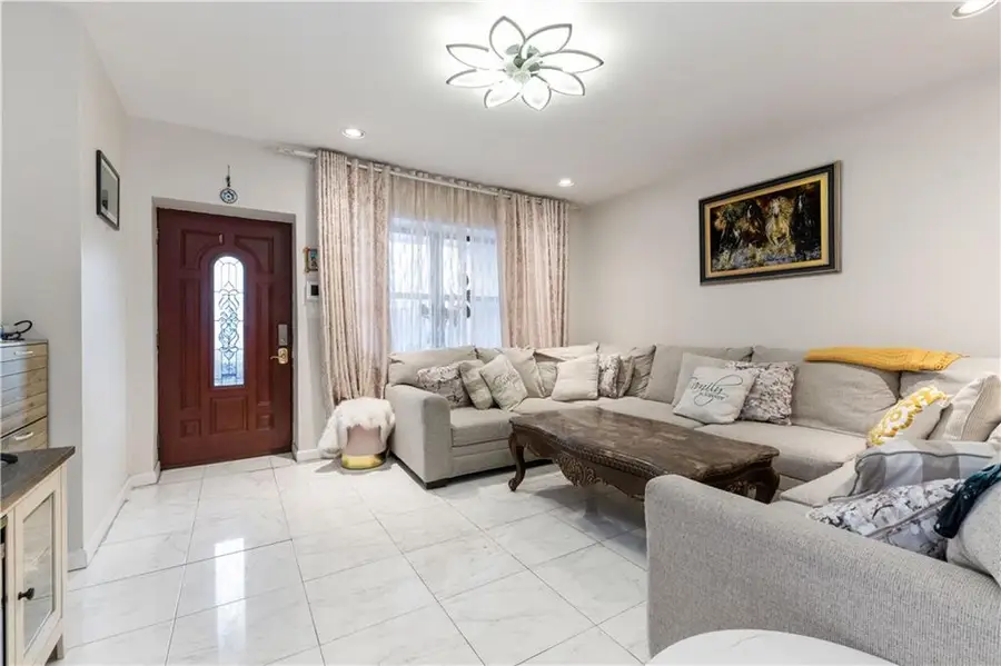 9424 Fort Hamilton Parkway, Brooklyn, NY 11209 - Image #3