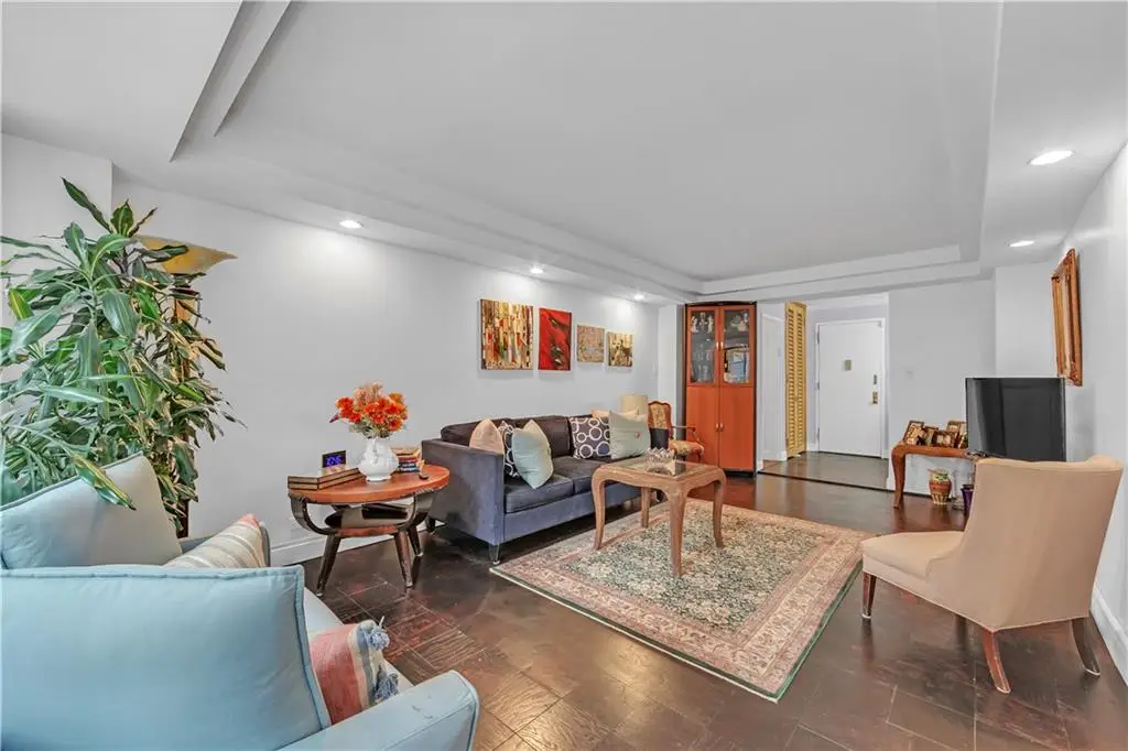 1170 Ocean Parkway #LH, Brooklyn, NY 11230 - Image #1