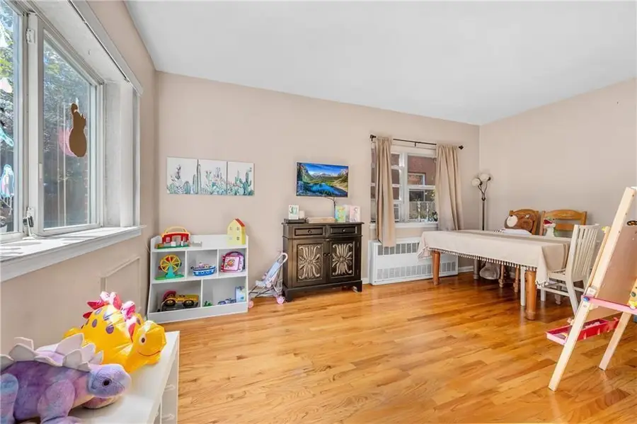 46 Bay 37th Street #4, Brooklyn, NY 11214 - Image #2
