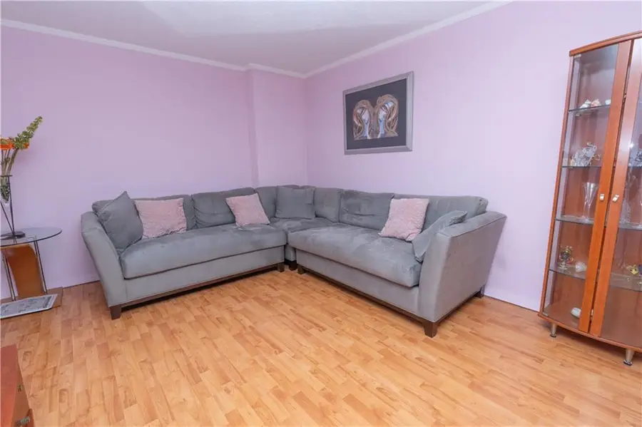 1213 Avenue Z #F4, Brooklyn, NY 11235 - Image #2