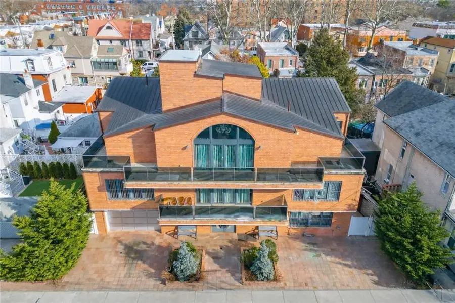 2711 East 26th Street, Brooklyn, NY 11235 - Image #3