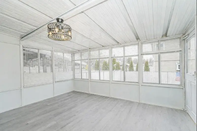 137 Buffalo Street, Staten Island, NY 10306 - Image #3