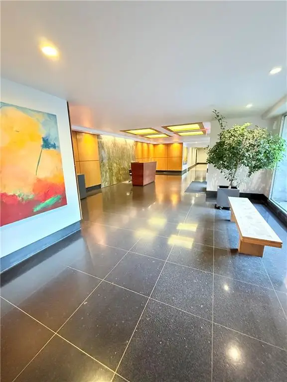 9511 Shore Road #617, Brooklyn, NY 11209 - Image #1