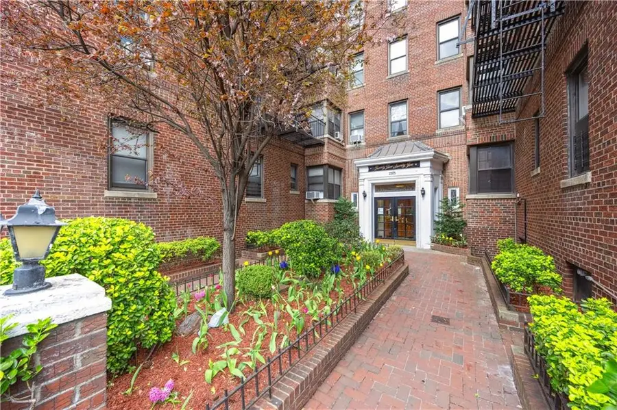 2375 Ocean Avenue #3J, Brooklyn, NY 11229 - Image #2