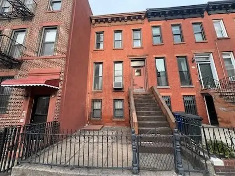 225 18th Street, Brooklyn, NY 11215