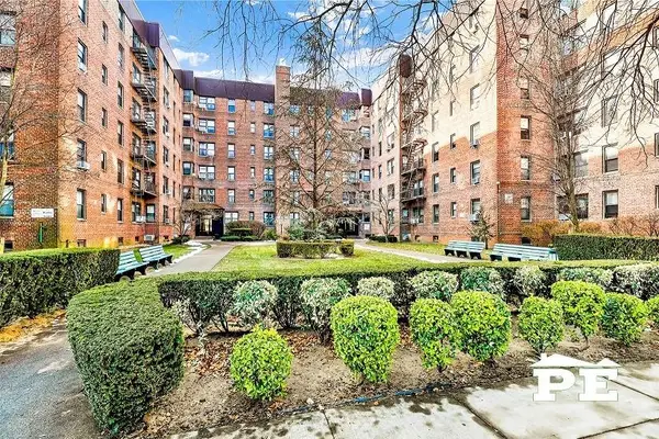 2240 Burnett Street #4C, Brooklyn, NY 11229