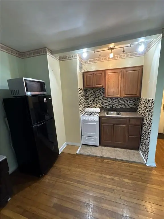 2821 Kings Highway #4M, Brooklyn, NY 11229 - #3