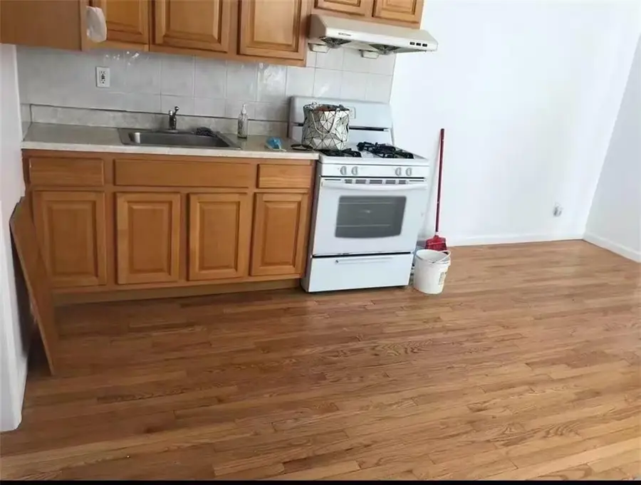 473 64th Street, Brooklyn, NY 11220 - Image #3