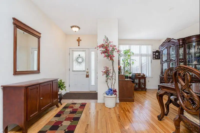 16 Colon Avenue, Staten Island, NY 10308 - Image #3
