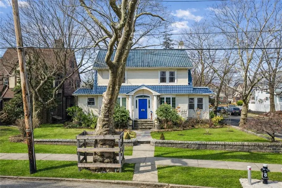 94 Hart Boulevard, Staten Island, NY 10301 - Image #2