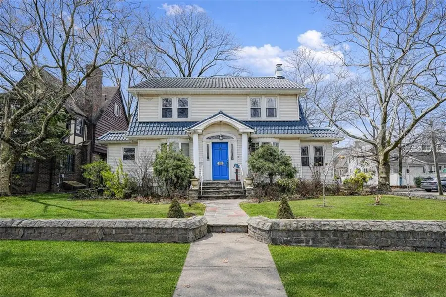 94 Hart Boulevard, Staten Island, NY 10301 - Image #3