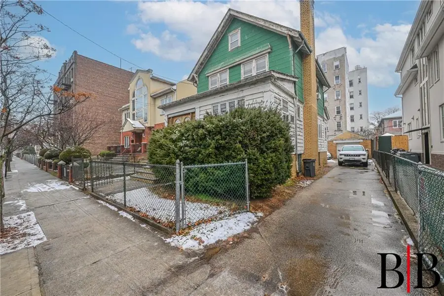 2053 Homecrest Avenue, Brooklyn, NY 11229 - Image #3