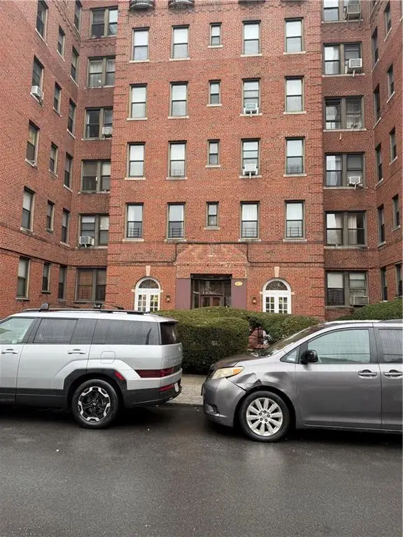 1625 East 13 Street #4G, Brooklyn, NY 11229 - Image #1