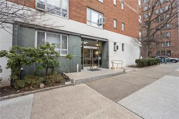 130 8th Avenue #7G, Brooklyn, NY 11215