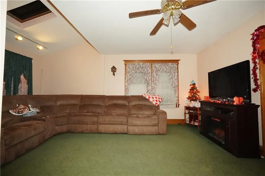 182 Lexington Avenue, Staten Island, NY 10302 - Image #2