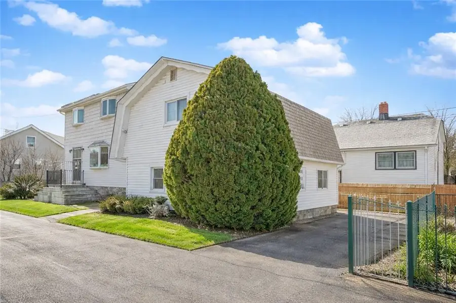 111 Abbey Court, Brooklyn, NY 11229 - Image #2