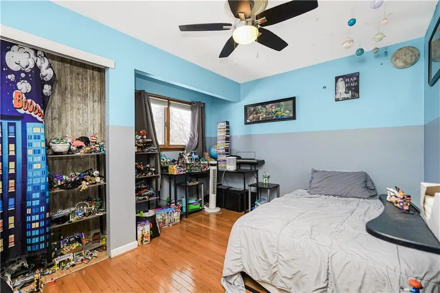 66 Daffodil Court, Staten Island, NY 10312 - Image #2