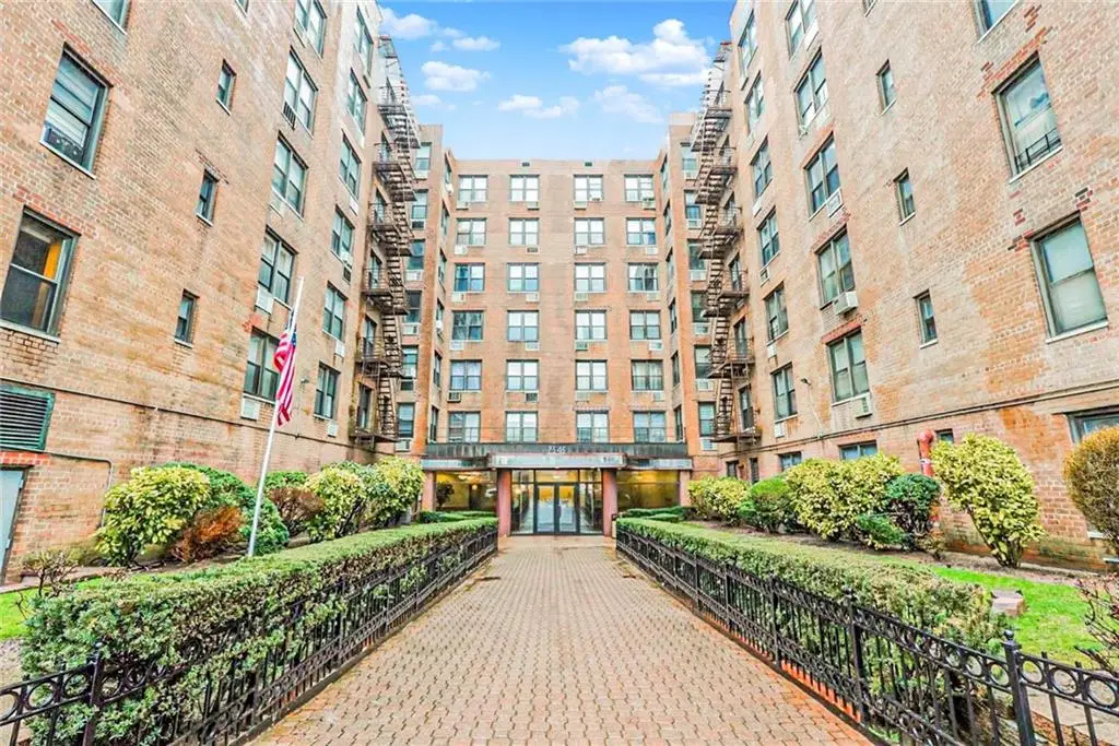 2546 East 13th Street #D9, Brooklyn, NY 11235 - #1