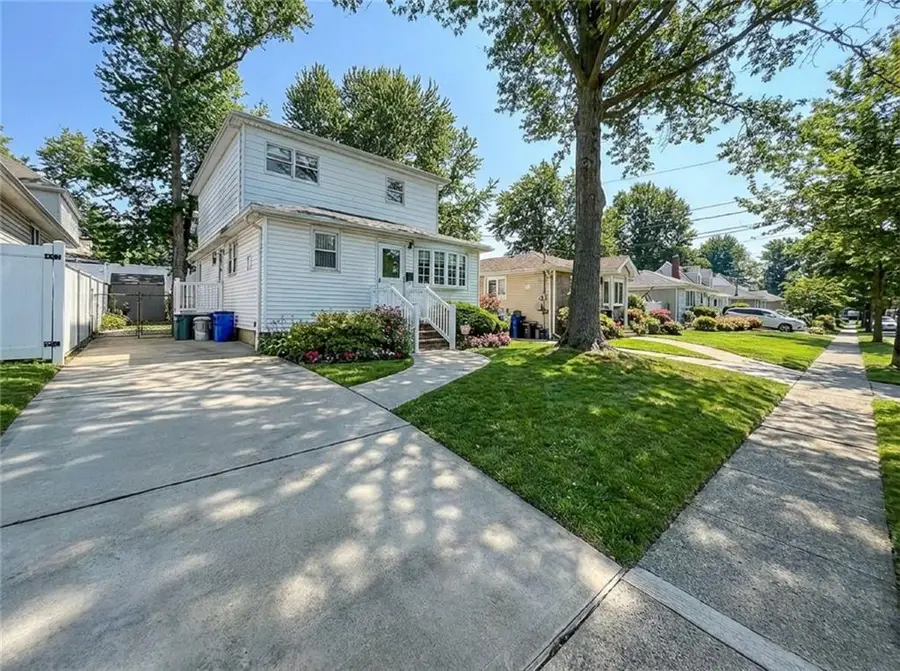 37 Elmwood Avenue, Staten Island, NY 10308 - Image #2
