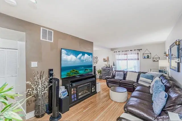 442 Ilyssa Way, Staten Island, NY 10312 - Image #2