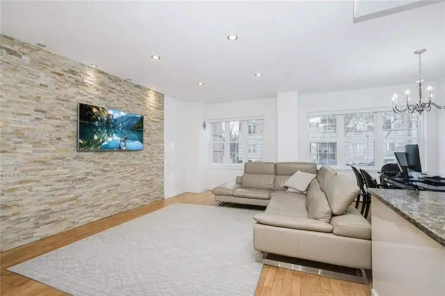 75 Oceana Drive East #1H, Brooklyn, NY 11235 - Image #2