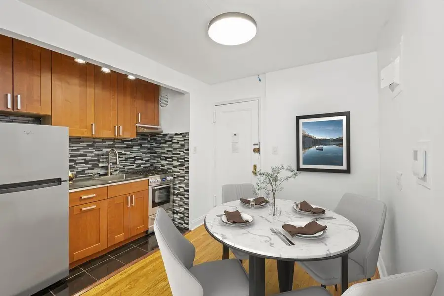 15 Oliver Street #3C, Brooklyn, NY 11209 - Image #3