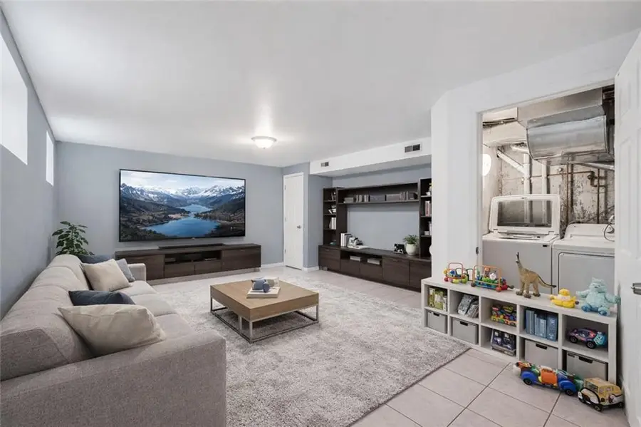 48 Hinton Street, Staten Island, NY 10312 - #3