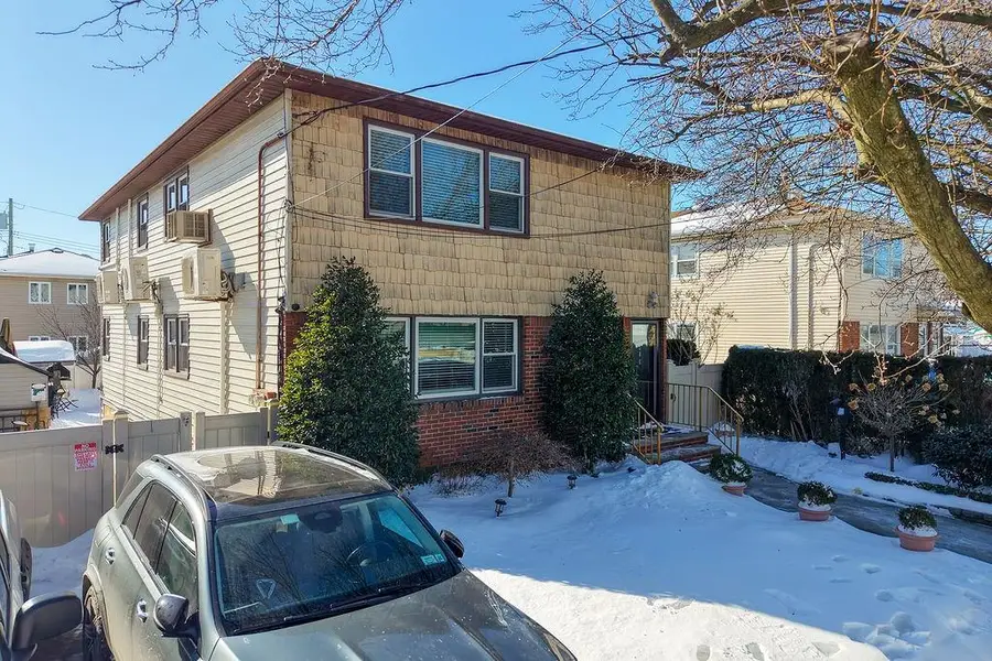 306 Buel Avenue, Staten Island, NY 10305 - #2