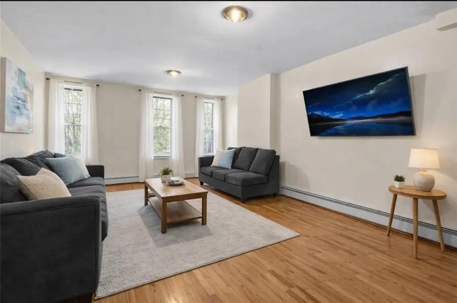 10 Gunther Place, Brooklyn, NY 11233 - #3