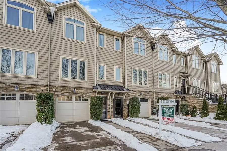 182 Roman Avenue, Staten Island, NY 10314 - #2