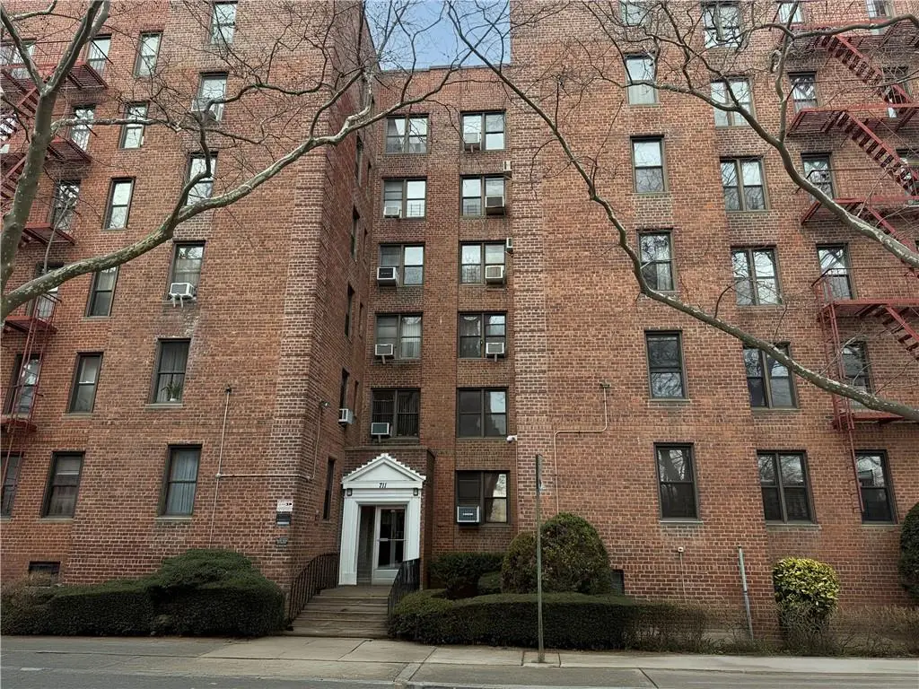711 Montauk Court #2E, Brooklyn, NY 11235 - #1