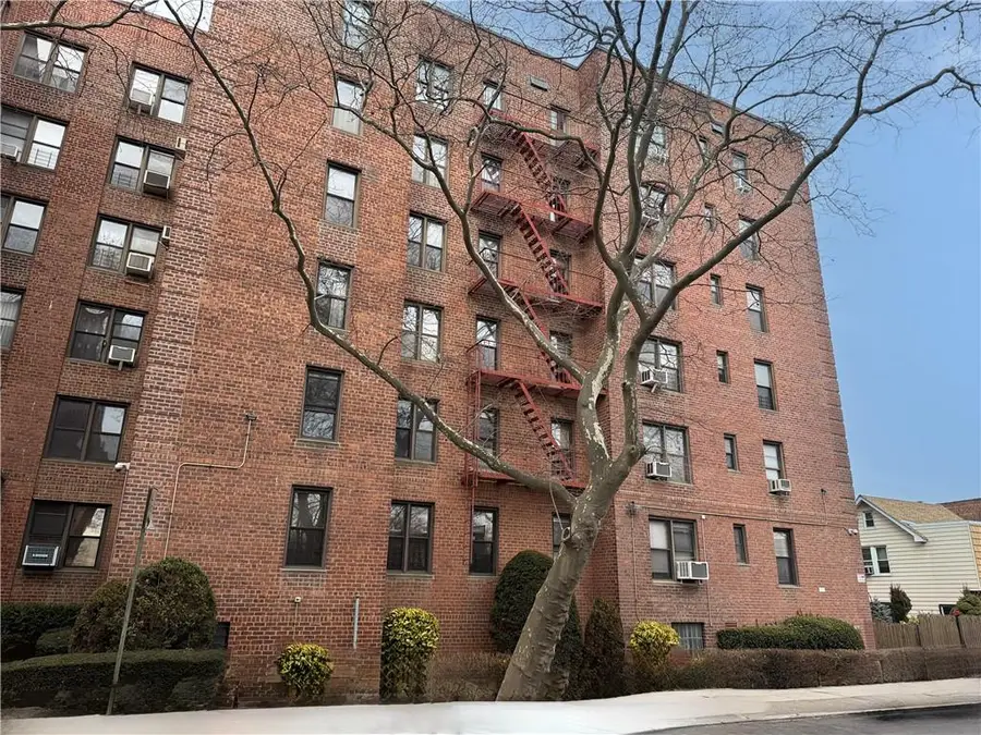 711 Montauk Court #2E, Brooklyn, NY 11235 - #3