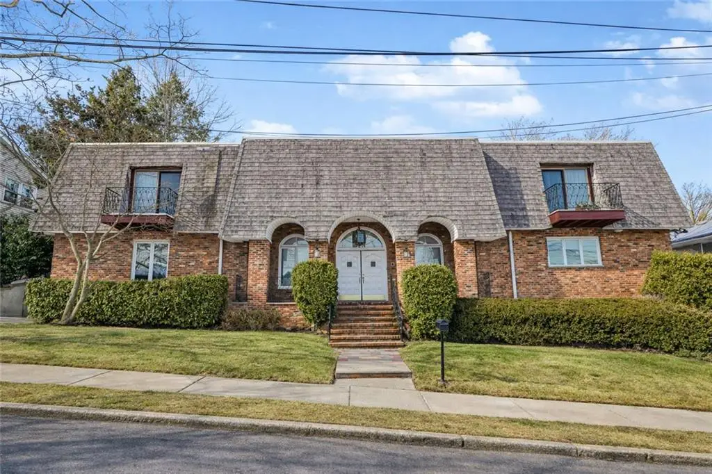 15 Herkimer Street, Staten Island, NY 10301 - #1