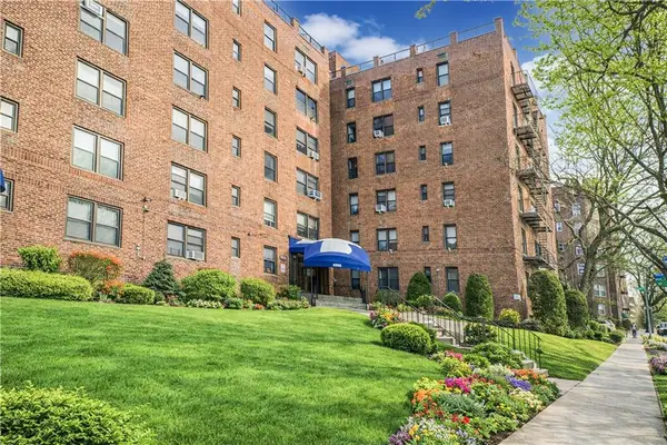 9265 Shore Road #4E, Brooklyn, NY 11209