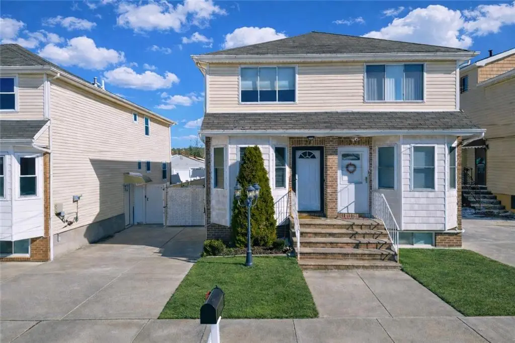 31 Livingston Avenue, Staten Island, NY 10314 - Image #1