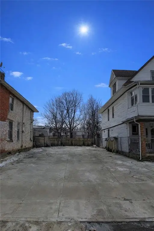 716 Ditmas Avenue, Brooklyn, NY 11218