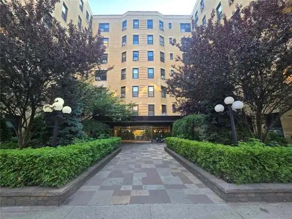 2 West End Avenue #6L, Brooklyn, NY 11235