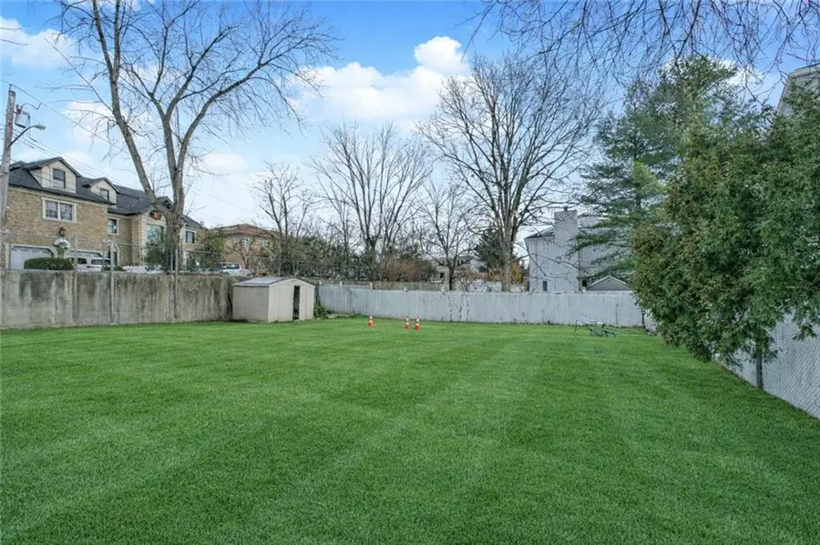 163 Sprague Avenue, Staten Island, NY 10307 - #3