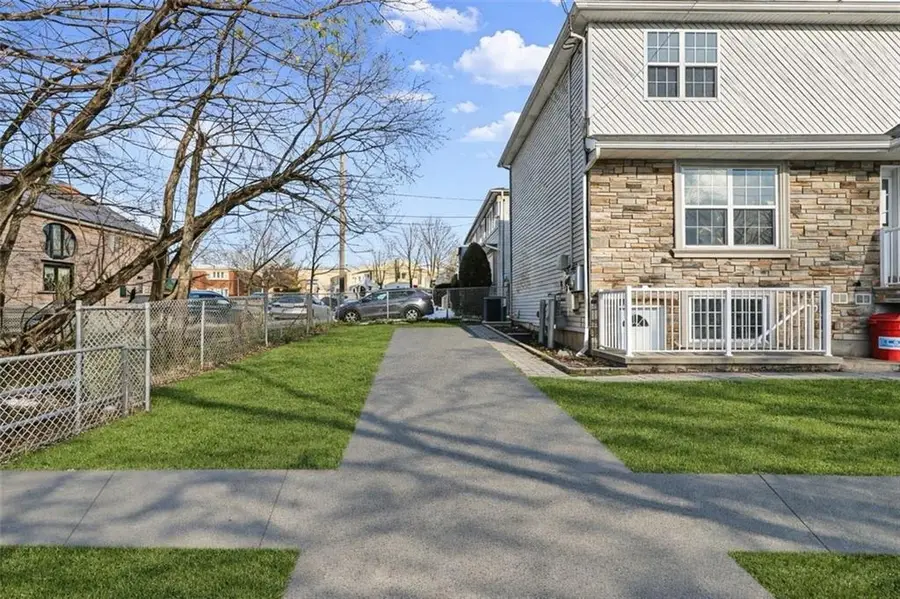 3 Mann Avenue, Staten Island, NY 10314 - #3