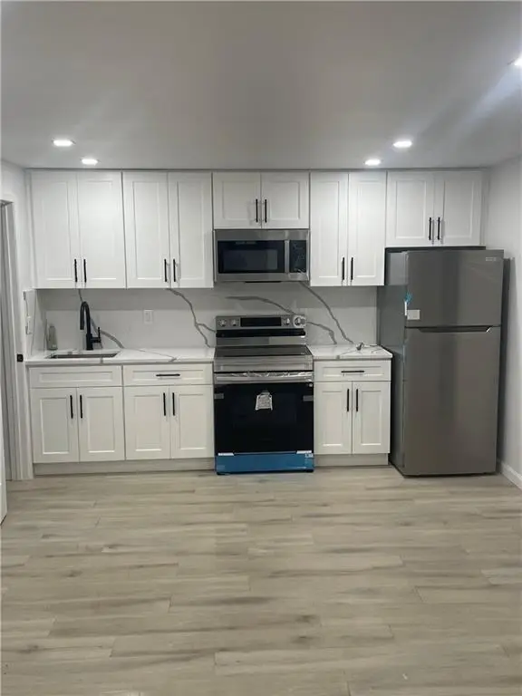 552 East 80th Street, Brooklyn, NY 11236 - #2