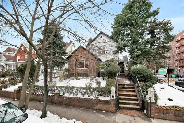 32 87th Street, Brooklyn, NY 11209