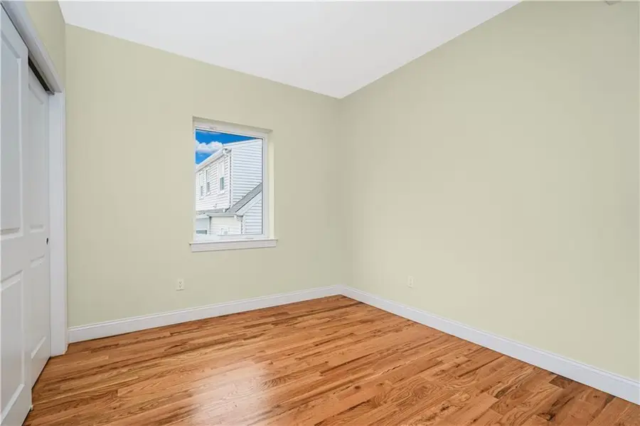 552 Drumgoole Road East, Staten Island, NY 10312 - #3