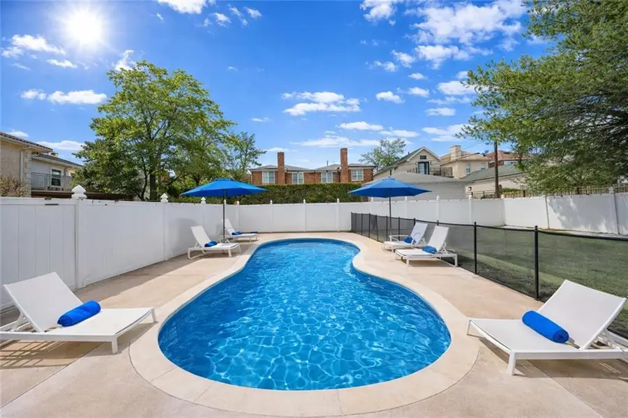 1059 84th Street, Brooklyn, NY 11228 - #3