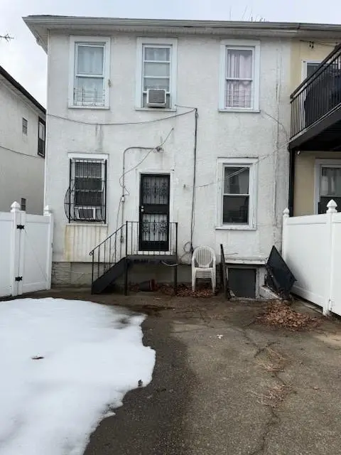 35 Ebony Court, Brooklyn, NY 11229 - #3