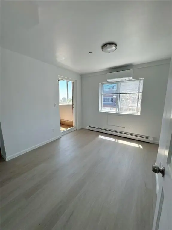 43-18 Robinson Street #7D, Flushing, NY 11355 - #3